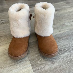 Olive and Edie Toddler Girls Snow Boots